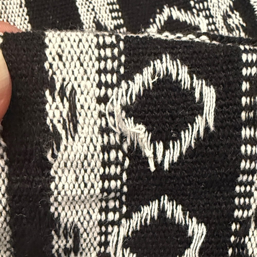 ❤️Chic Black and White Geometric Crossbody Bag - Picture 8 of 8